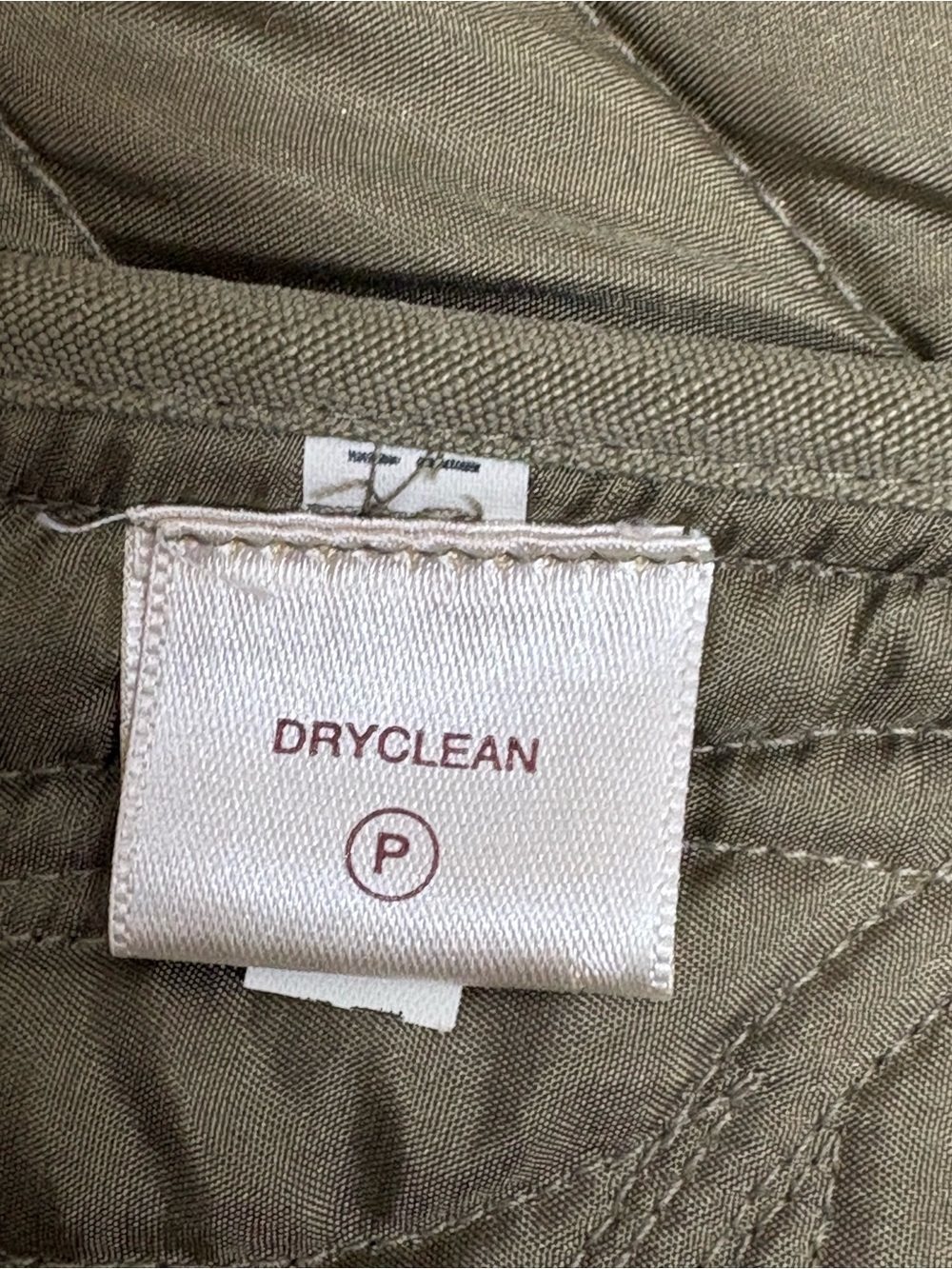Tommy Bahama Silk Olive Green Quilted Zipper Snap Button Vest - Picture 11 of 11